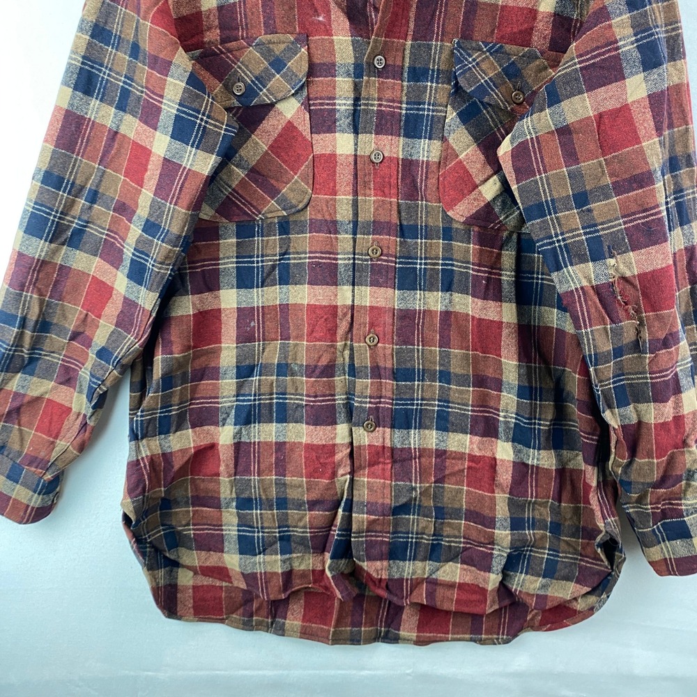 VTG Pendleton Wool Flannel Shirt Mens L Red Plaid Made in USA Long Sleeve Button - Picture 5 of 9